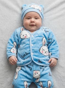 Baby Boys and Girls Sky Blue Bunny Print Fleece 6-Piece Clothing and Blanket Set